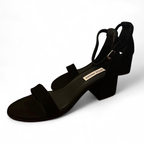 Steve Madden Shoes - Steve Madden Suede heels